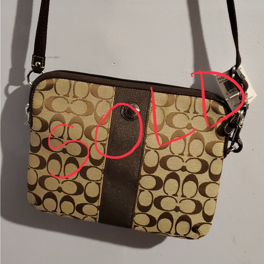 COACH F63219 crossbody